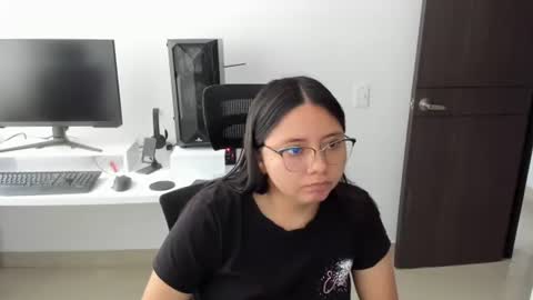 Iris 3 online show from October 15, 6:10 pm