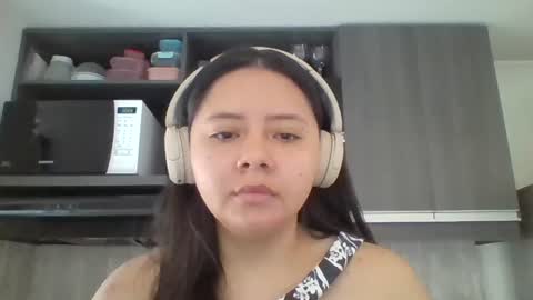 Iris 3 online show from April 7, 2:30 pm