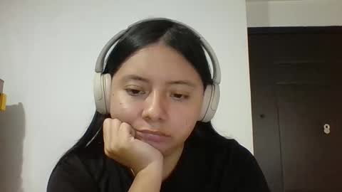 Iris 3 online show from November 14, 8:31 pm