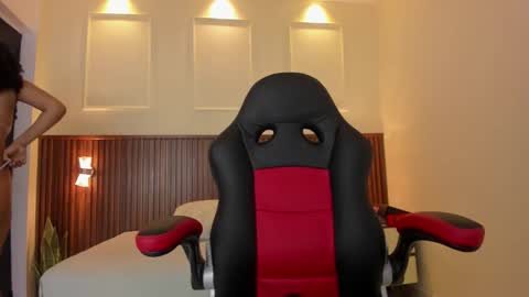 irina_palvin online show from November 5, 12:32 pm