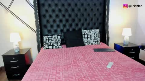 Iris online show from March 9, 1:26 pm