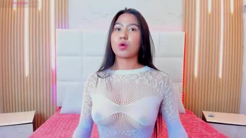 Iris online show from October 28, 4:29 am