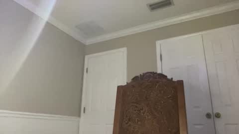 Irispink1 online show from December 18, 2:49 am