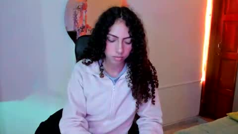 Snapshot of irix_moon chatting on October 15, 4:04 am irix_moon online show from October 15, 4:04 am