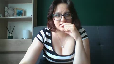 Paris online show from July 14, 10:21 am