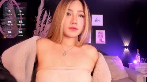 Isa Cortes  online show from March 20, 3:50 pm