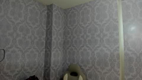    online show from December 2, 3:19 am