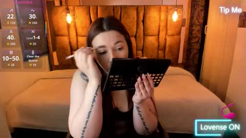  I S A  online show from November 26, 12:17 pm