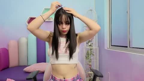 Isaa Skinny  online show from June 14, 3:30 am