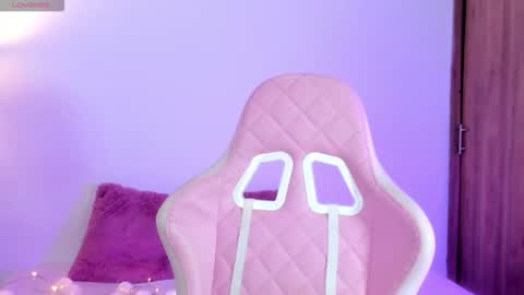 Isabel  online show from January 9, 2:49 am