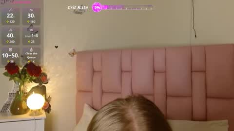 I S A online show from November 24, 4:36 am