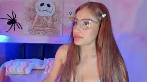 Snapshot of isabelastefano chatting on October 18, 3:42 am isabelastefano online show from October 18, 3:42 am