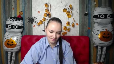 IsabelBlackberry online show from November 8, 7:46 am