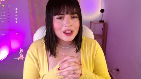 Snapshot of isabella_669 chatting on March 7, 3:08 am isabella online show from March 7, 3:08 am