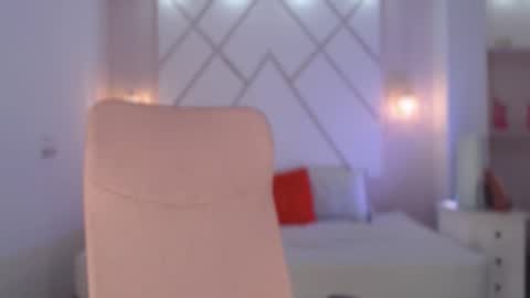 Isa  online show from October 9, 4:22 pm