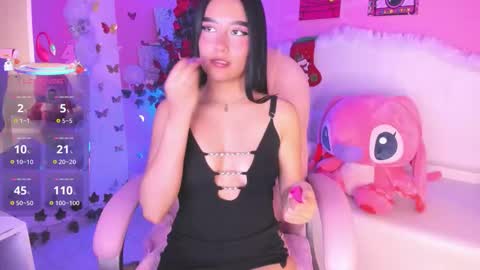 isabella_castillo_ online show from January 8, 9:41 pm
