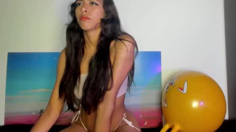 Isa  ebony 19 colombiana girl latina online show from January 8, 12:26 pm