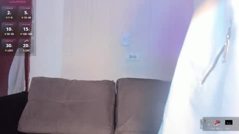 isabellaa23 online show from January 14, 2:00 pm