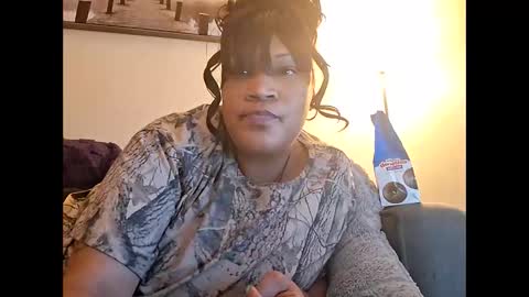 Snapshot of isabellacloverlove chatting on October 21, 3:32 am Isabella online show from October 21, 3:32 am