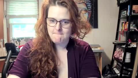 Snapshot of isabellamariedarcy chatting on September 10, 10:43 pm isabellamariedarcy online show from September 10, 10:43 pm