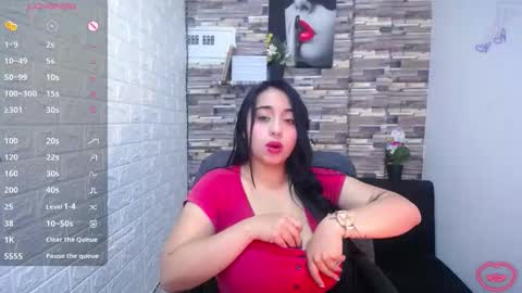 Hi there im Isabelsaenzxx online show from October 10, 1:38 pm