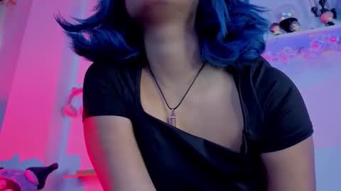 Isisjones18 online show from January 12, 7:52 pm