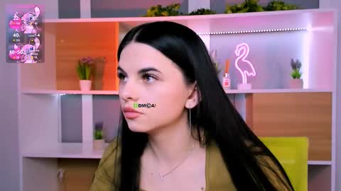 isla_dior online show from January 19, 2:02 pm