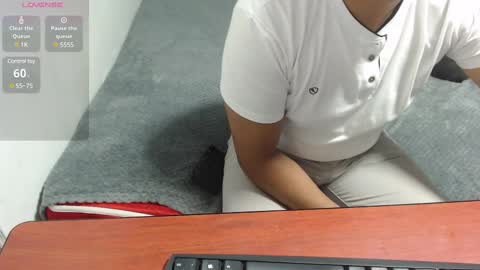 Issa  online show from February 11, 12:04 pm