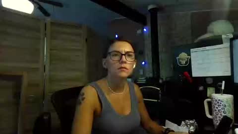 Snapshot of itsmesophie_x chatting on September 16, 3:20 pm ItsMeSophie X online show from September 16, 3:20 pm