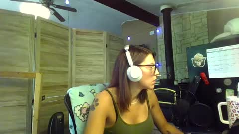 Snapshot of itsmesophie_x chatting on September 17, 3:54 pm ItsMeSophie X online show from September 17, 3:54 pm