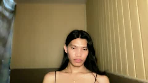 Jayve online show from May 11, 2:45 pm