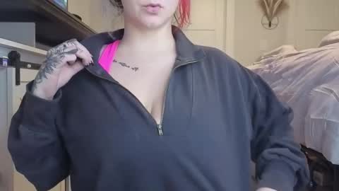 ivey jade online show from November 15, 4:57 am