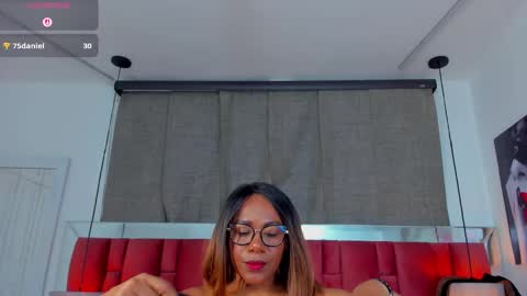 IVONSANCHEZ online show from December 20, 5:00 am