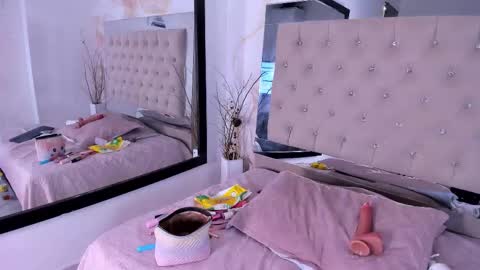 Daniela  online show from March 21, 8:25 pm