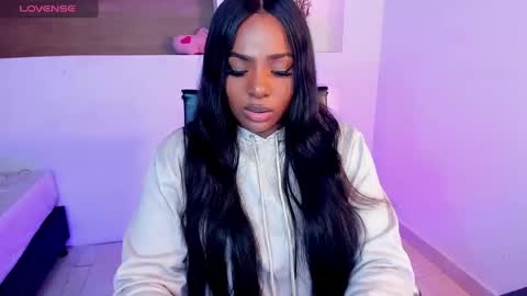 i v y  b l i s s online show from February 23, 12:20 pm