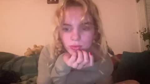 Lily Jane3 online show from November 27, 11:51 pm