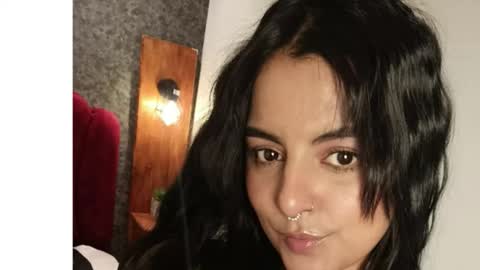 ivyrush09 online show from October 26, 2:51 am