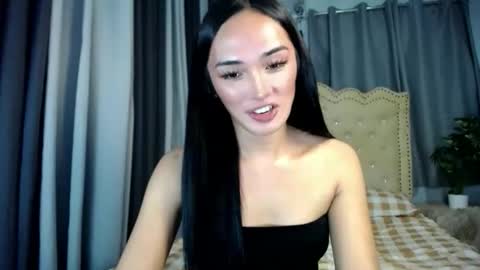 thea online show from May 8, 11:46 am