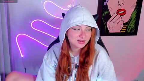 Snapshot of izyzys_baker chatting on January 11, 11:56 am hot izys online show from January 11, 11:56 am