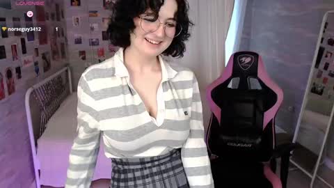JackieApplePie online show from June 2, 12:06 pm