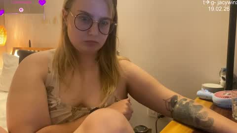 jacywinslat online show from February 19, 12:59 pm