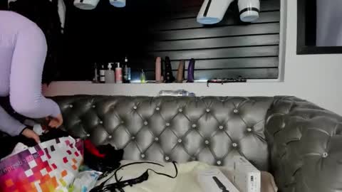 Jade online show from September 9, 2:55 am