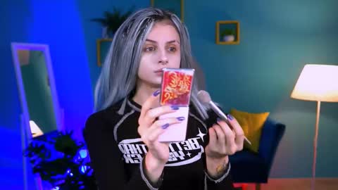 jade_castle online show from November 5, 3:45 am