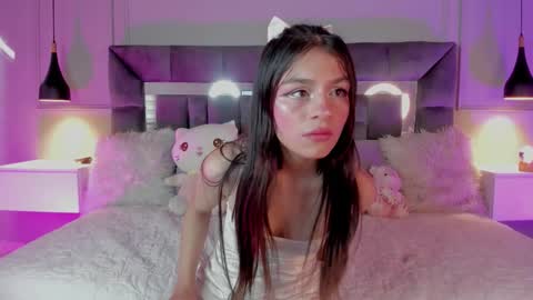 Jade online show from February 25, 9:35 pm