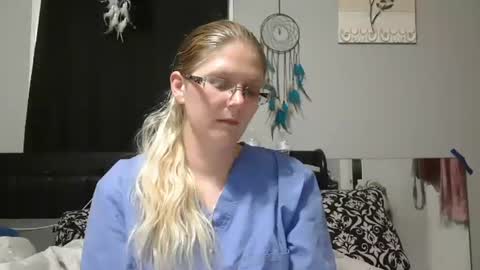 JadeLuv online show from February 25, 1:26 am