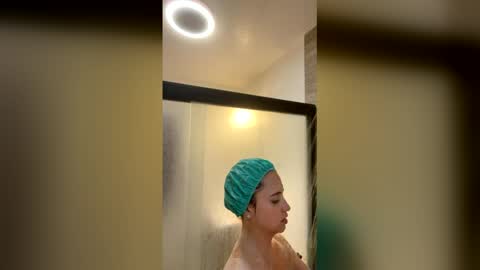 jademonroe0522 online show from June 9, 10:58 am