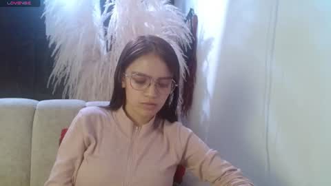 jaide412638 online show from June 9, 10:42 pm