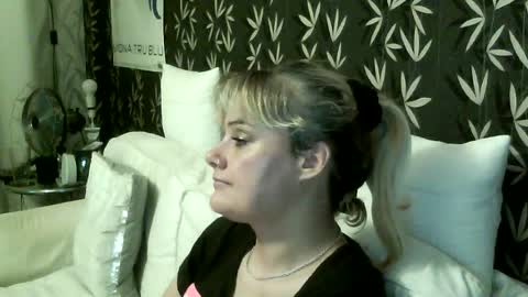 JAKKI LOUISE pornstar online show from July 17, 10:35 pm