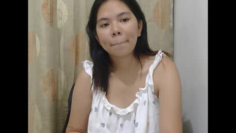 jalaiza01 online show from April 27, 10:01 am