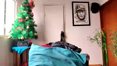 janariivera1 online show from December 15, 6:46 pm